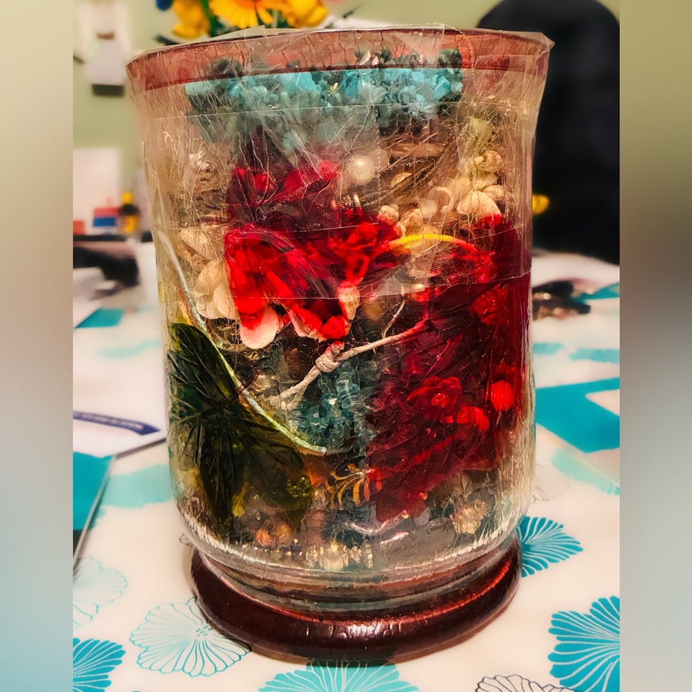Nature Mystery Jewelry Vase